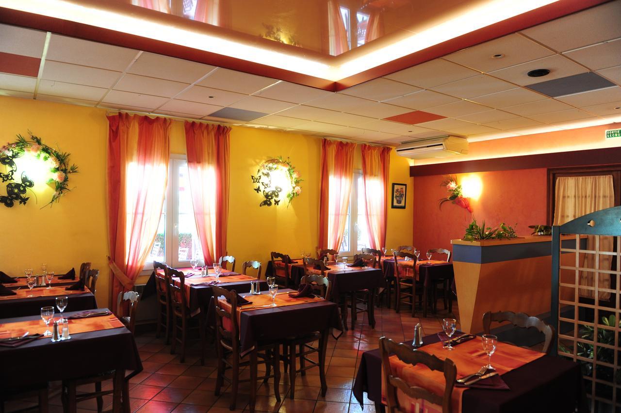 Vouziers Logis Argonne Hotel מראה חיצוני תמונה