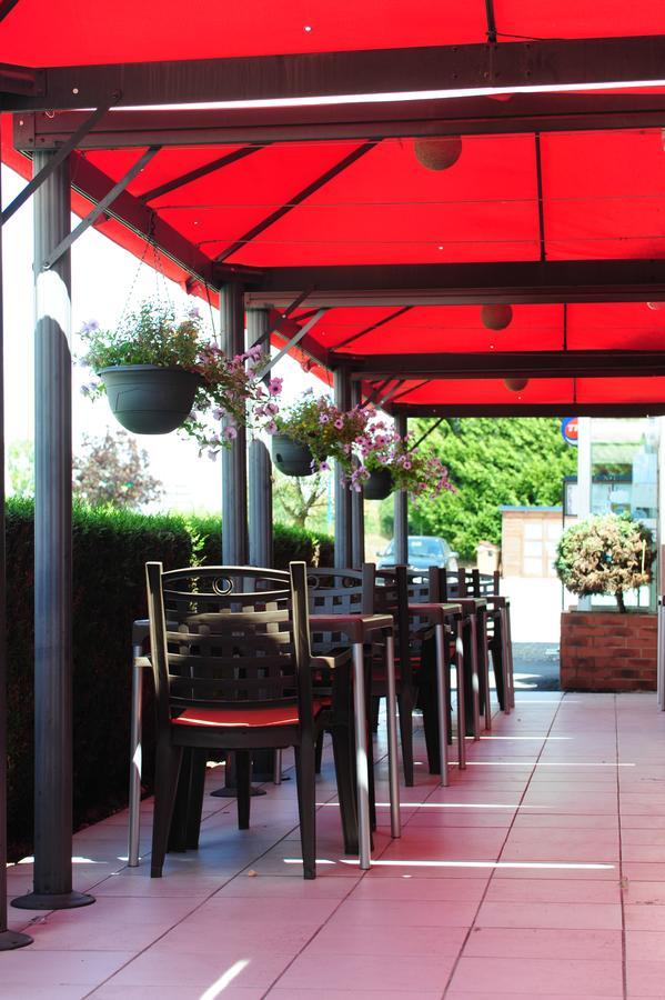 Vouziers Logis Argonne Hotel מראה חיצוני תמונה